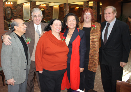 Rafael Davila, Joe Meisner, Pat Hanson,Giahoa Ryan, Debbie Hanson and Dr. Viktoras Stankus