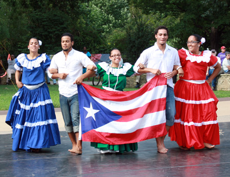 Puerto Rican music and dancing from Julia de Burgos Cultural Arts Center at 21st annual International Folk Festival 