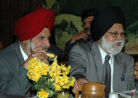 Rajinder Singh at the Gateway Electric table