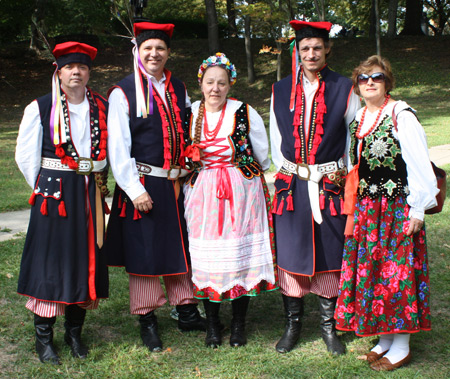 Ray Vargas and the Syrena Polish Folk Group