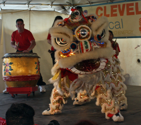 Kwan Family Lion Dance