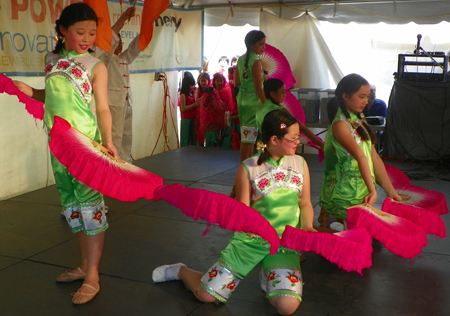 Westlake Chinese Cultural Association girls