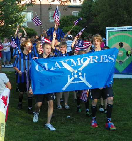 Claymore athletes in parade