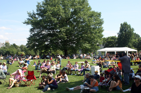 Cleveland International Folk Festival crowd