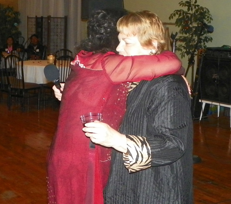 Gia Hoa Ryan hugging Judy Peters