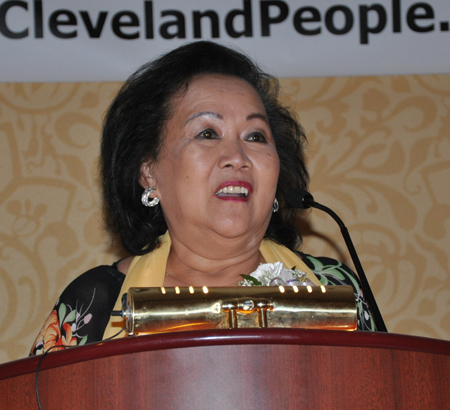 Gia Hoa Ryan at podium