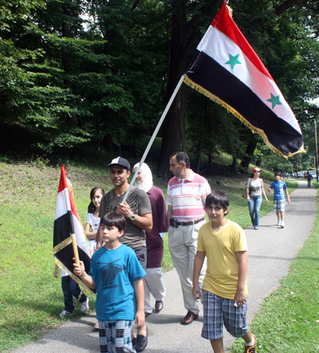 Syrian marchers