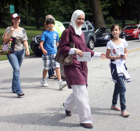 Syrian marchers