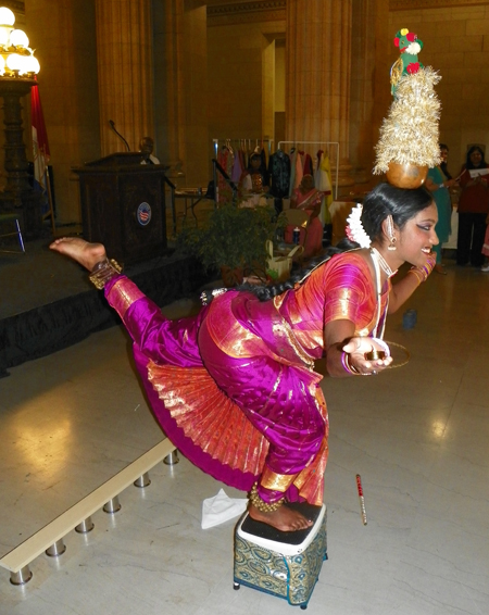 Mahima Venkatesh performing South Indian folk dance
