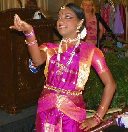 Mahima Venkatesh performing South Indian folk dances