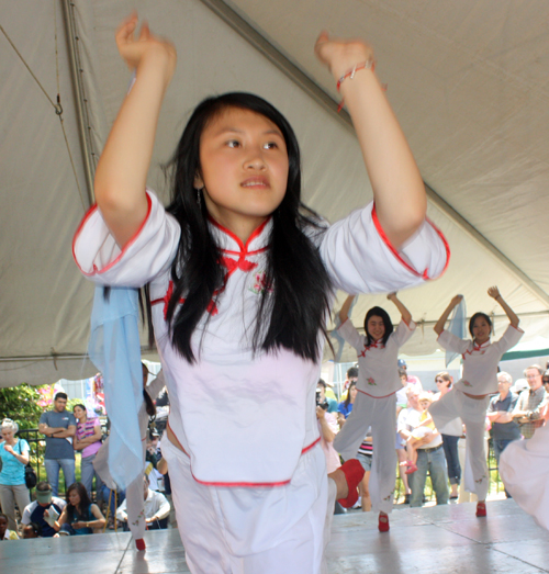 Cleveland Contemporary Chinese Culture Association dancers