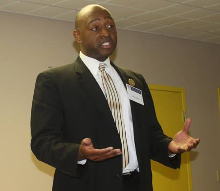 Felton Thomas, Cleveland Public Library Director