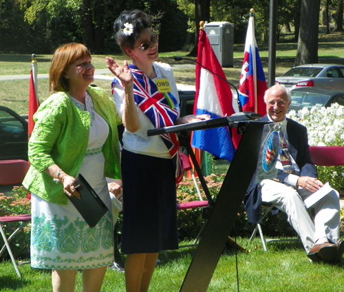 Sheila Crawford and Mary Hamlin