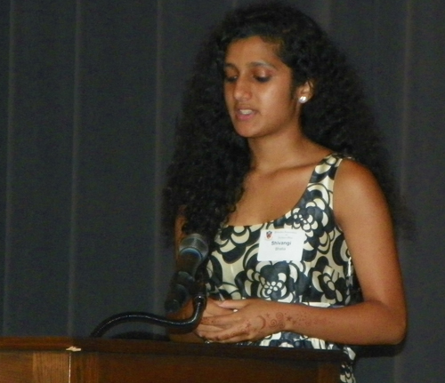 Shivangi  Bhatia receiving Princeton Prize