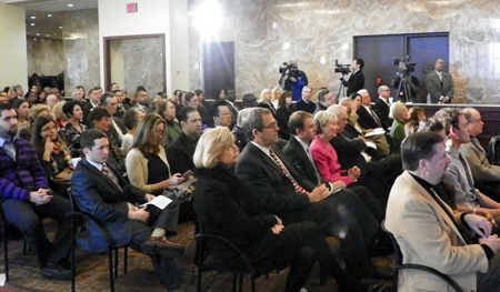 Crowd at Global Cleveland Welcome Center event