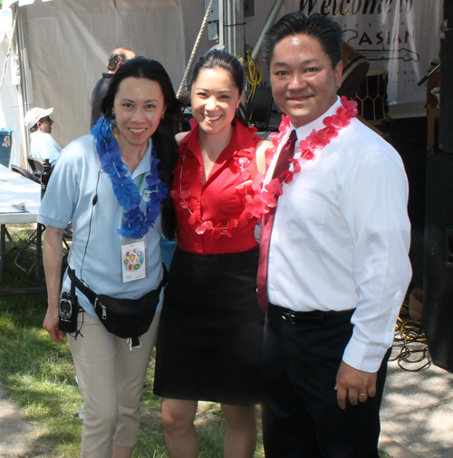 Lisa Wong, Stephanie Coueignoux and Wayne Wong