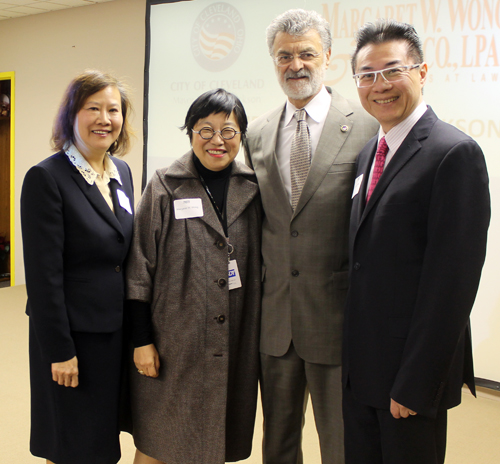 Judy Wong, Margaret Wong, Mayor Jackson and George Hwang