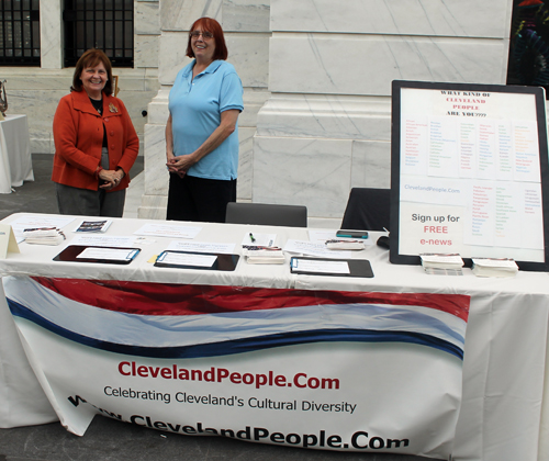 Sheila Crawford and Debbie Hanson at ClevelandPeople.Com table