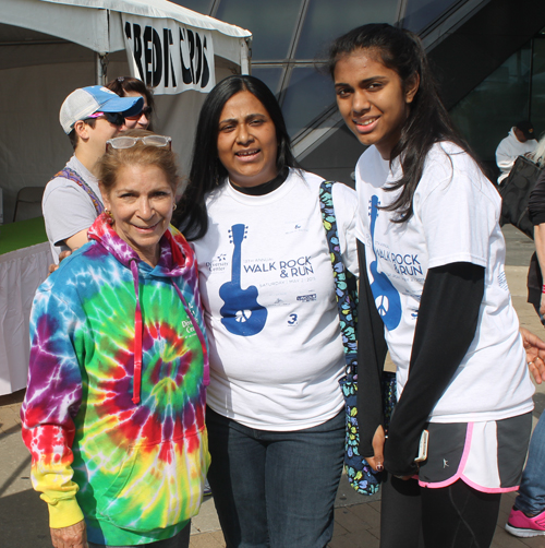 Marci Curtis, Piya Roy and daughter