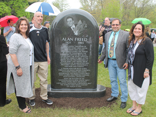 Designer and artist of the Alan Freed monument from thee Johns-Carabelli Co LTD