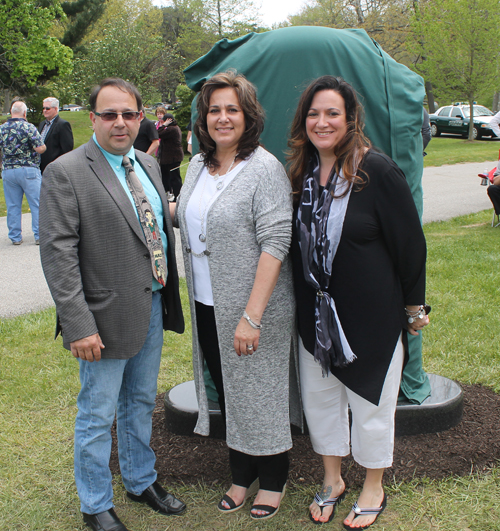 Mike Johns, Monica Johns and Michelle Shaw before the unveiling