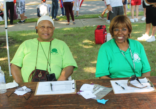 Thank You Parade of Flags Volunteers!