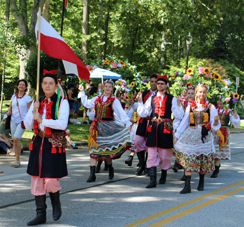 Polish Garden in the Parade of Flags at 2018 One World Day