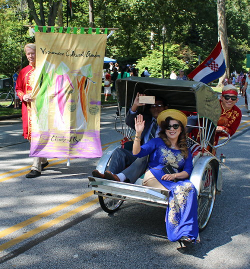 Vietnamese Garden in the Parade of Flags at 2018 One World Day