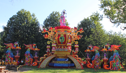 Asian Lantern scene at Cleveland Metroparks Zoo