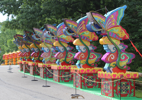 Asian Lantern scene at Cleveland Metroparks Zoo