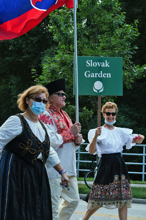 Slovak Cultural Garden in the Parade of Flags at One World Day 2021