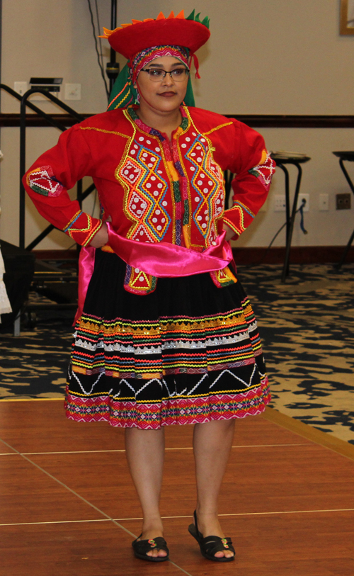 Racies Danzaz Del Peru dancers