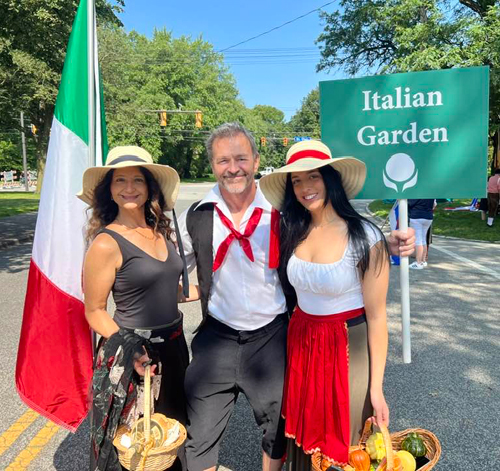 Italian Cultural Garden in Parade of Flags