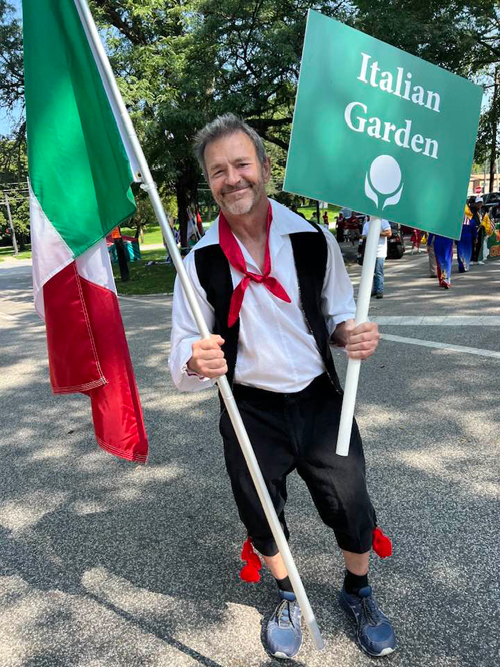 Italian Cultural Garden in Parade of Flags