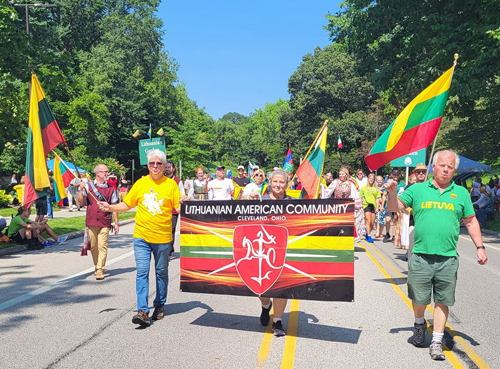 Lithuanian Cultural Garden in Parade of Flags