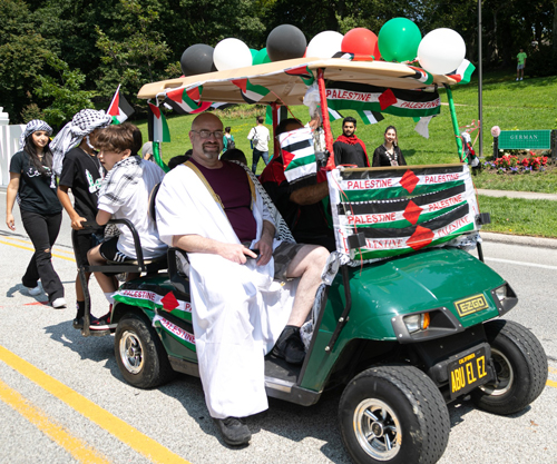 Cleveland Palestinian Community in the Parade of Flags at One World Day