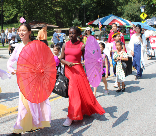 Chinese Cultural Garden in Parade of Flags at 2023 One World Day