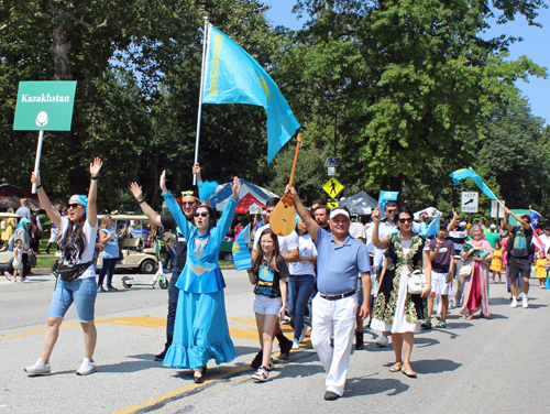 Cleveland Kazakhstan Community in Parade of Flags on One World Day