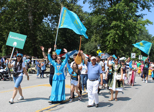 Cleveland Kazakhstan Community in Parade of Flags on One World Day