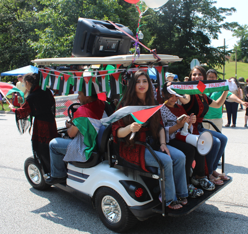 Cleveland Palestinian Community in the Parade of Flags at One World Day