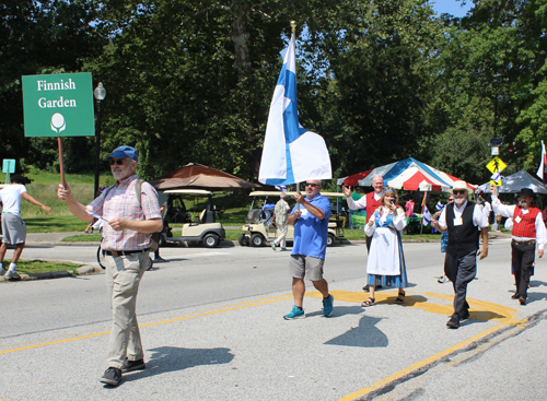 Finnish Garden in Parade of Flags on One World Day 2023