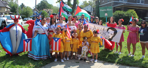 Puerto Rican community in Parade of Flags on One World Day