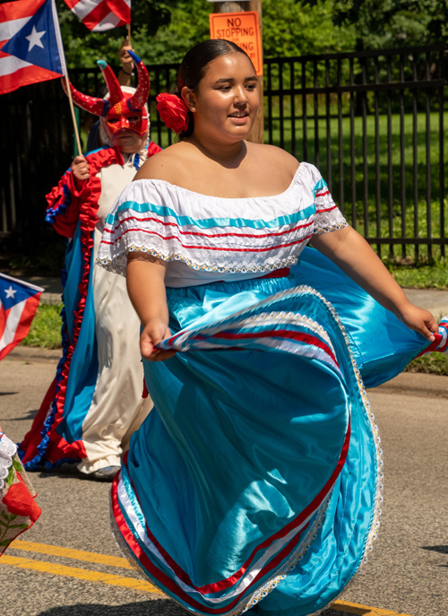 Puerto Rican community in Parade of Flags on One World Day