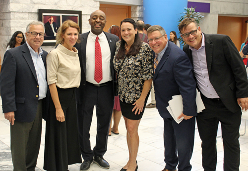 Slovenian group with Felton Thomas