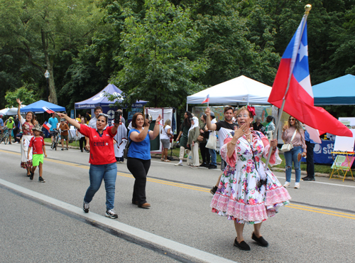 Chilean Community in the Parade of Flags on One World Day 2024