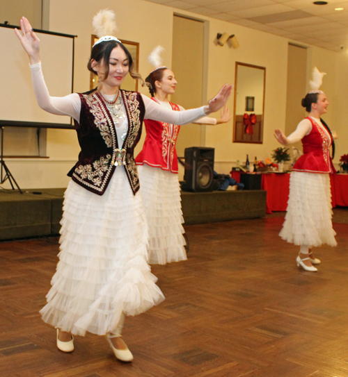 Aya Dance Group - Kazakh dance
