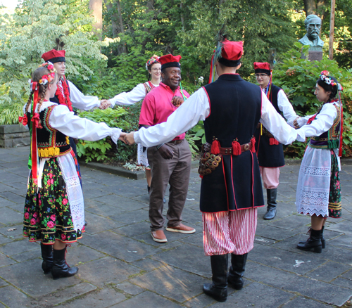 Kenny Crumpton and PIAST Dancers