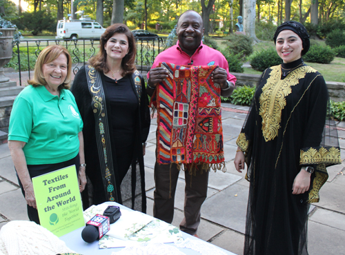 Sheila Murphy, Nazek Al-Malak and Zahraan with Kenny Crumpton