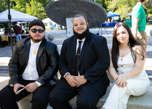 New citizens at Naturalization Ceremony at One World Day 2025