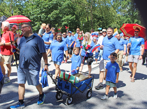 Slovenian Cultural Garden in Parade of Flags at One World Day 2025